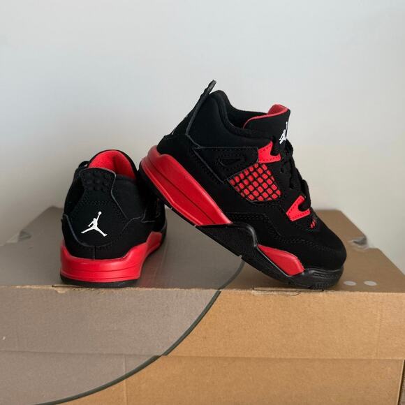 nike jordan 4 retro red
